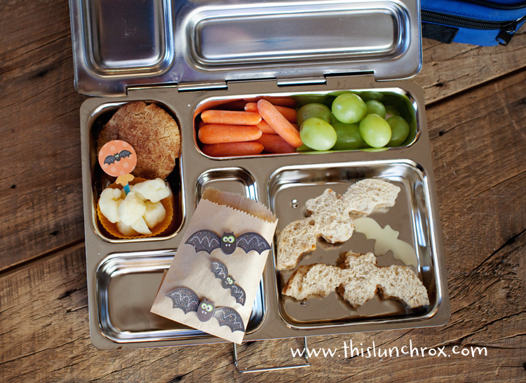 Bat themed lunch by This Lunch Rox